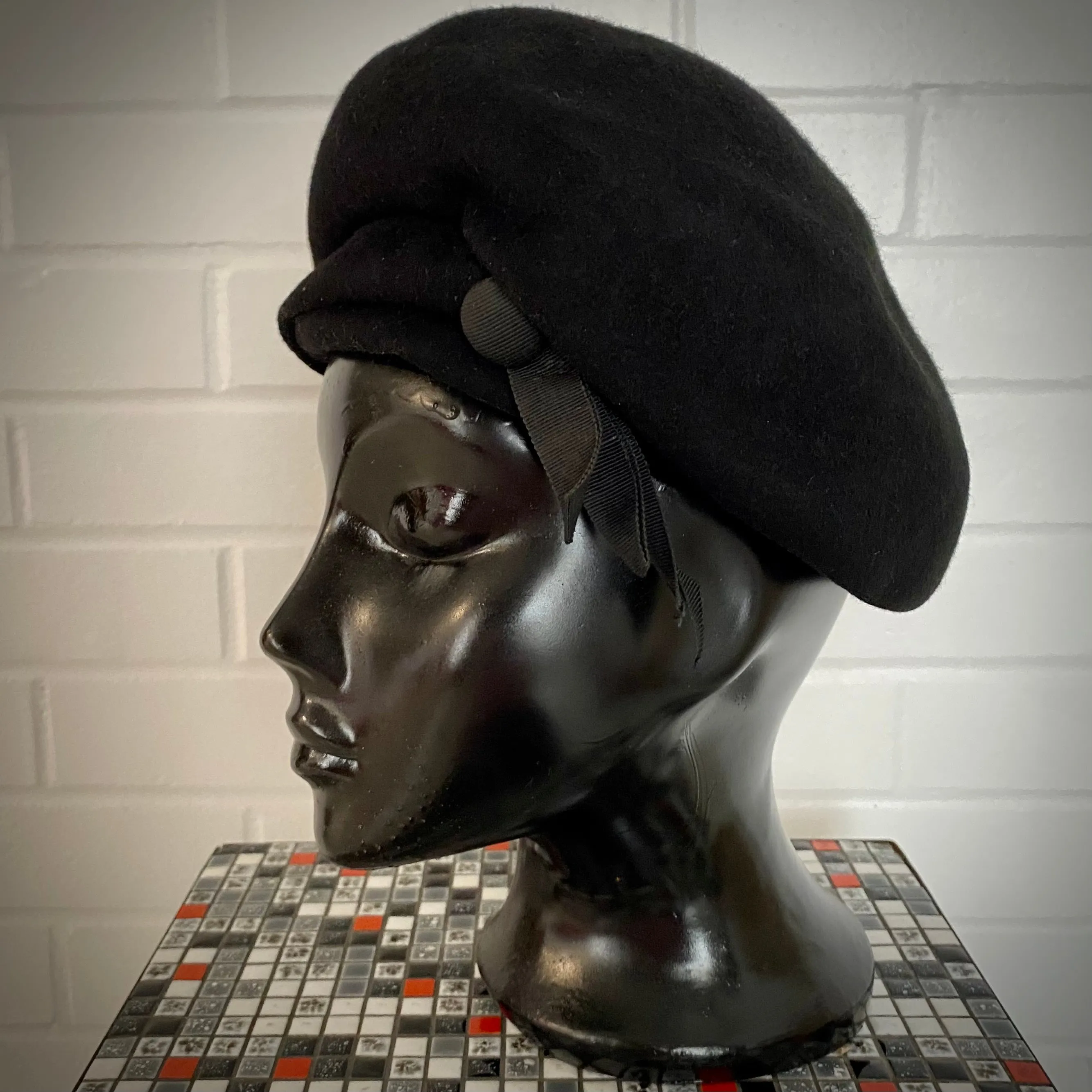 1940s Henry Pollak Inc. Wool Beret