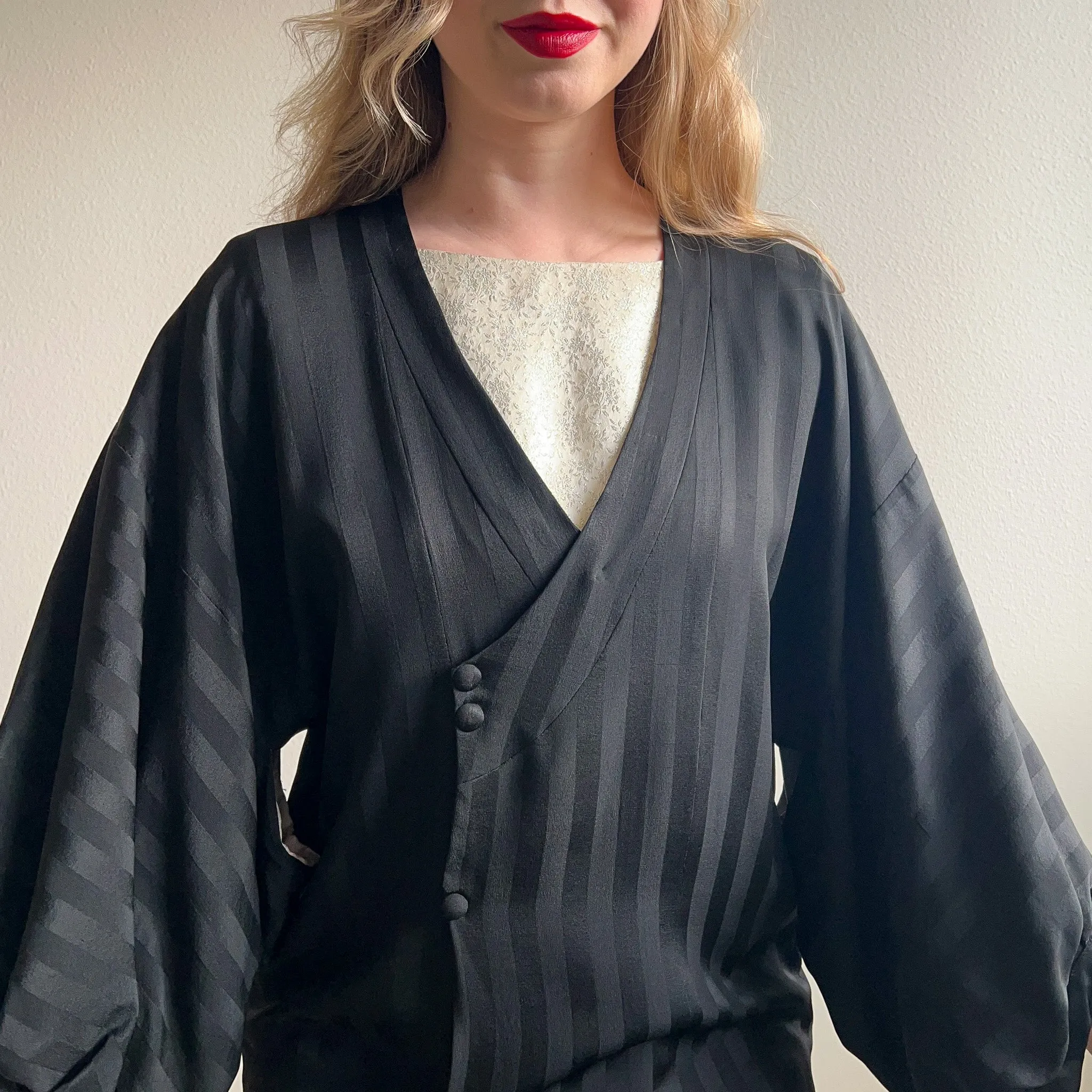 Exquisite 1920s Black Silk Long Jacket With Floral Lining (S/M)