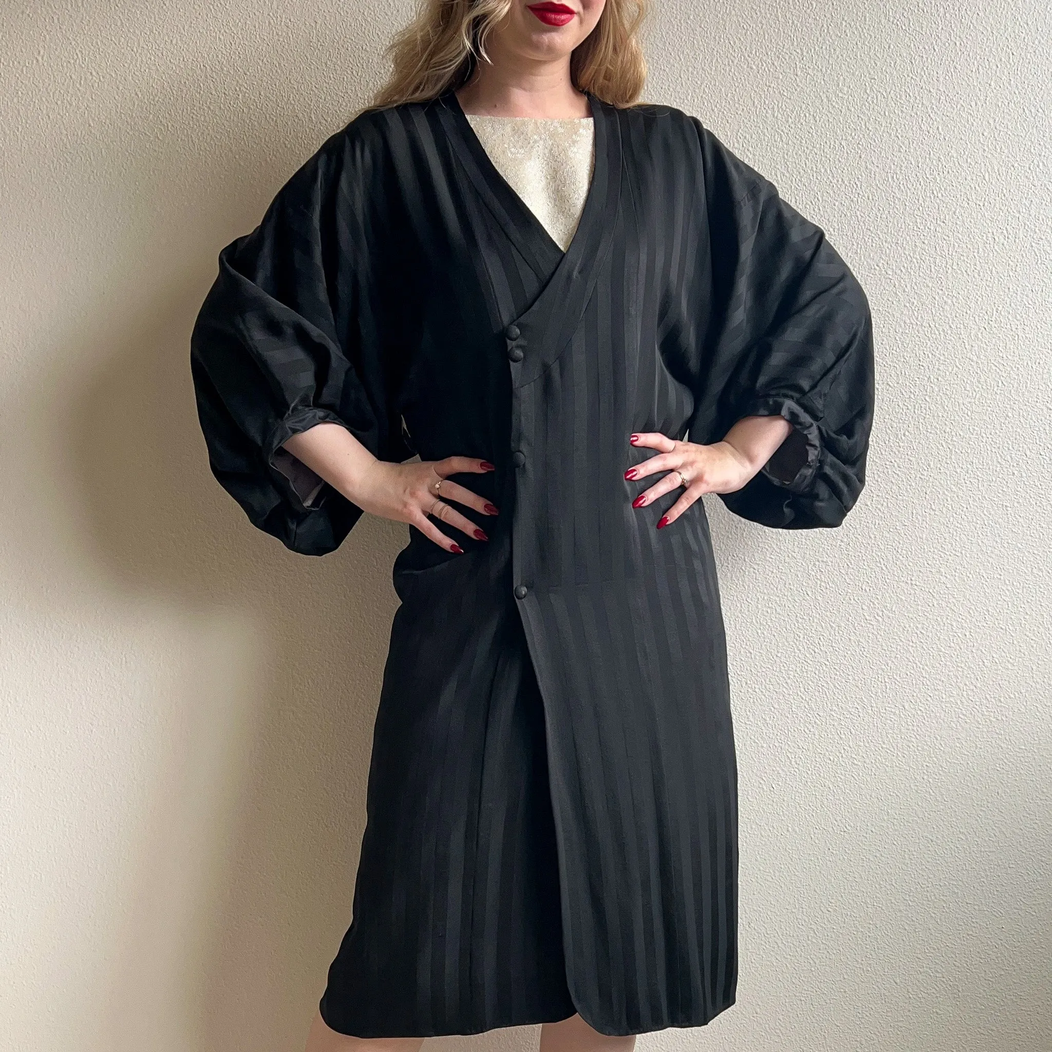 Exquisite 1920s Black Silk Long Jacket With Floral Lining (S/M)