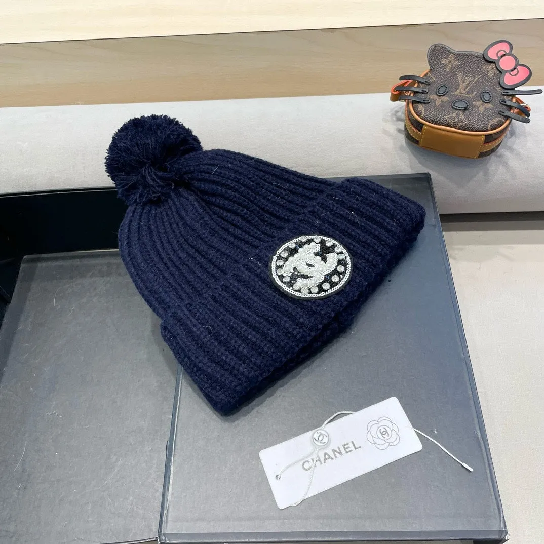 KNIT BEANIE HAT IN NAVY BLUE WOOL 430241