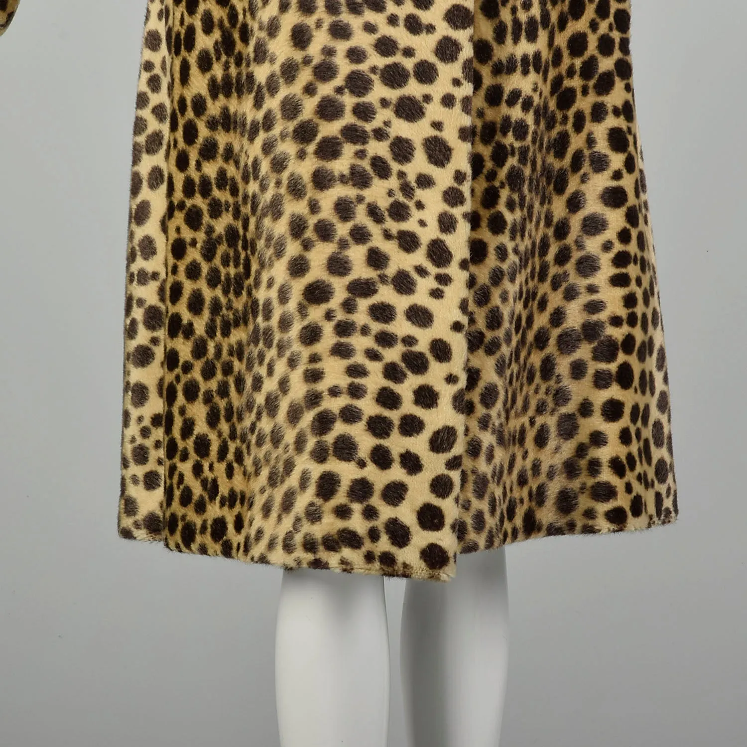 Medium 1960s Vegan Leopard Fur Winter Coat Mod Double Breasted Faux Fur