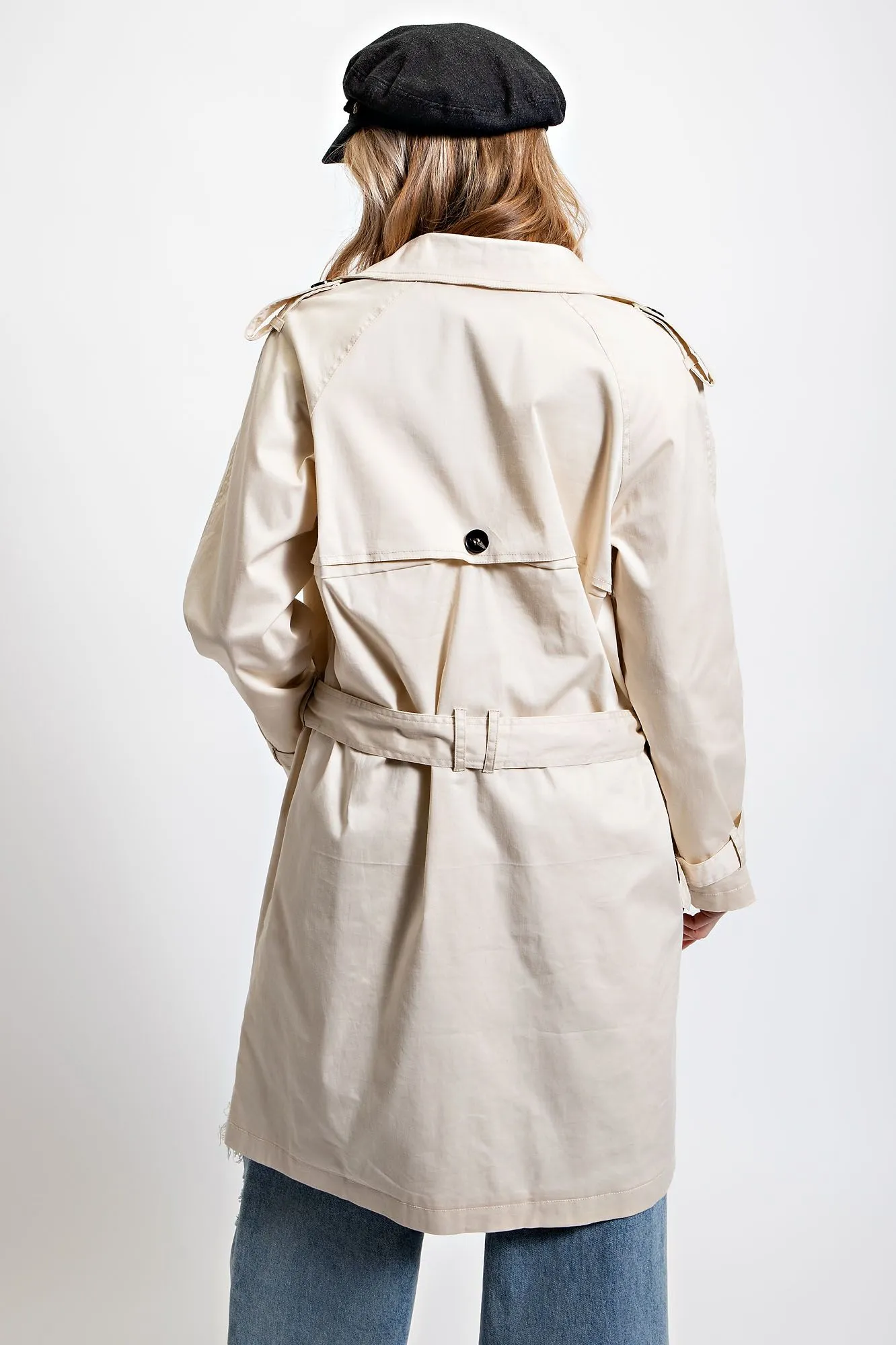 Willow Trench Coat In Cream